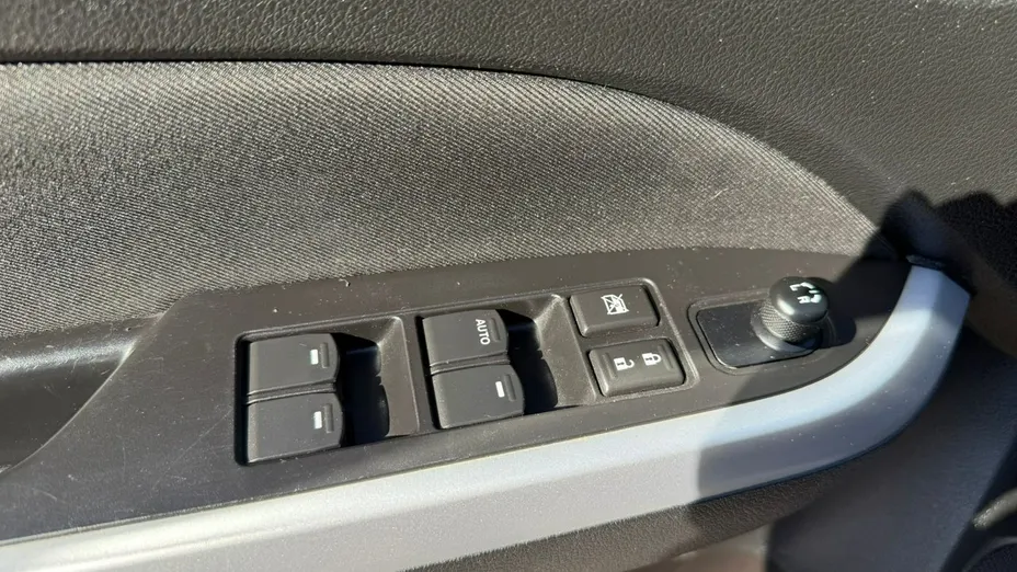 SUZUKI Vitara -