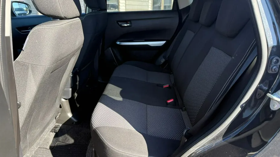 SUZUKI Vitara -