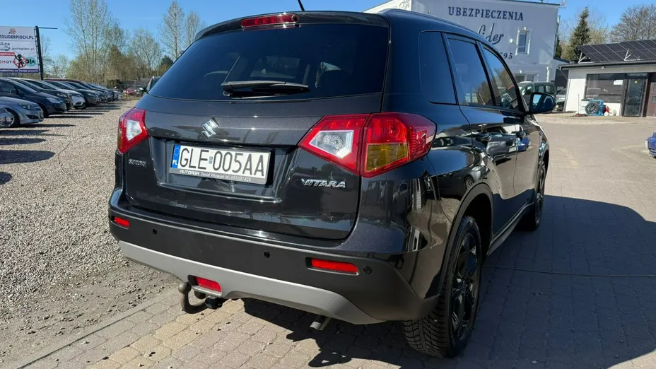 SUZUKI Vitara -