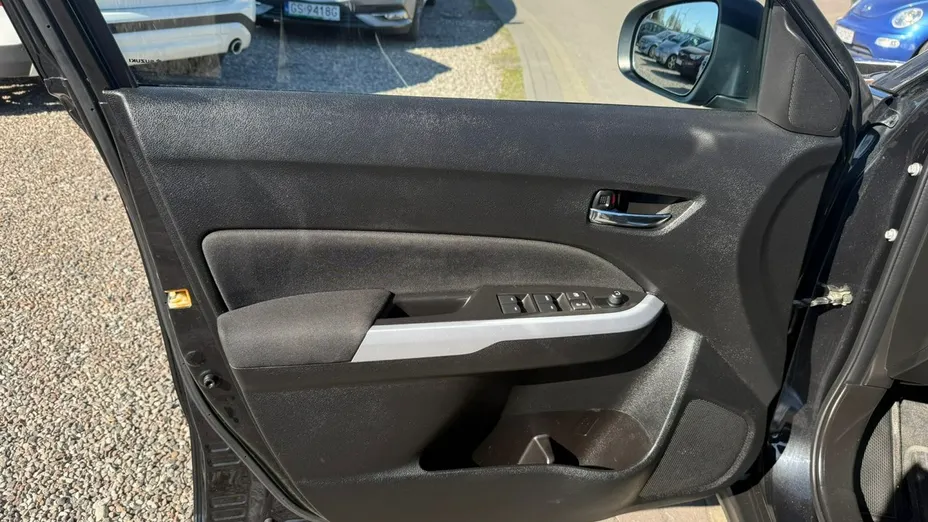 SUZUKI Vitara -