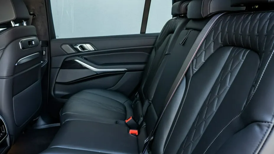 BMW X7 -