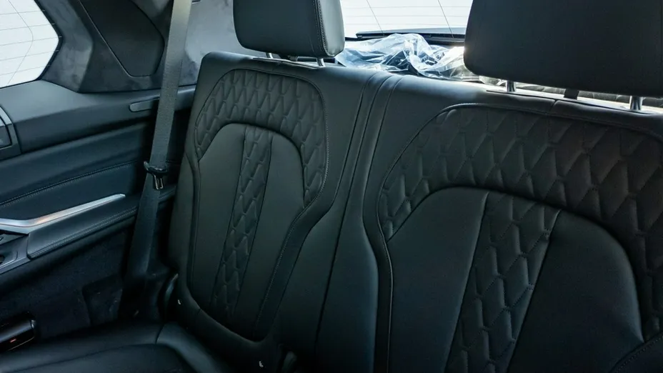 BMW X7 -