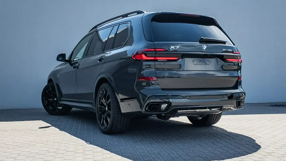BMW X7 -