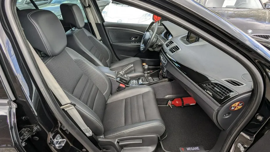 RENAULT Megane -