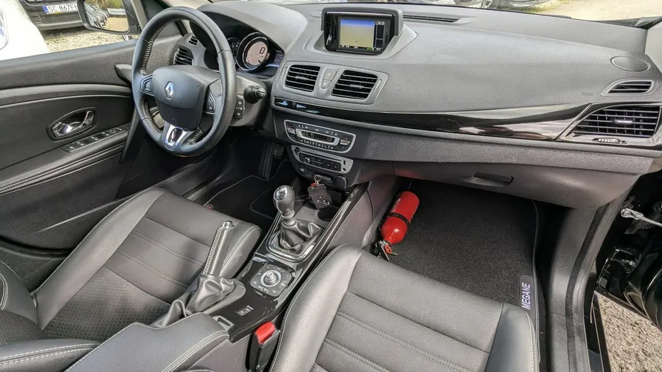 RENAULT Megane -