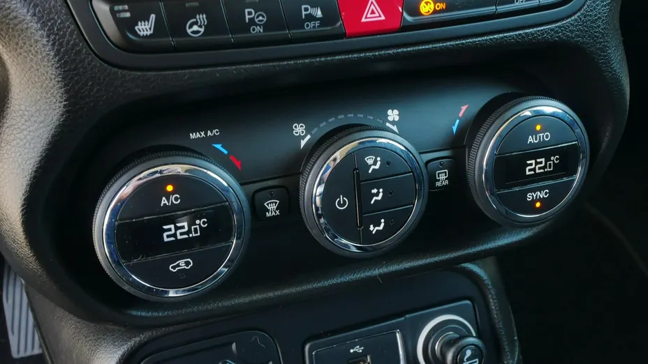 JEEP Renegade -