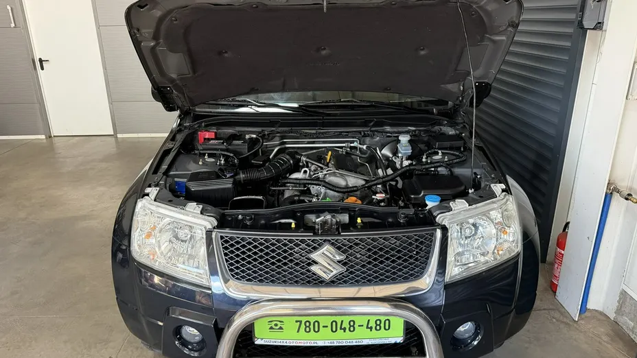 SUZUKI Grand Vitara -
