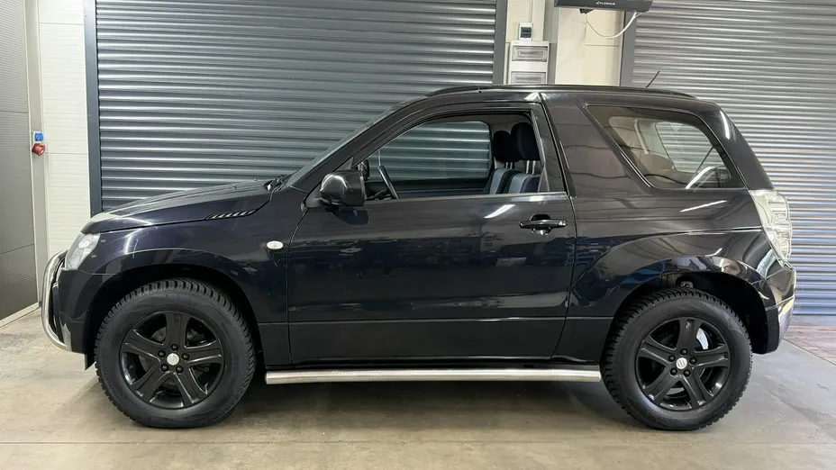SUZUKI Grand Vitara -