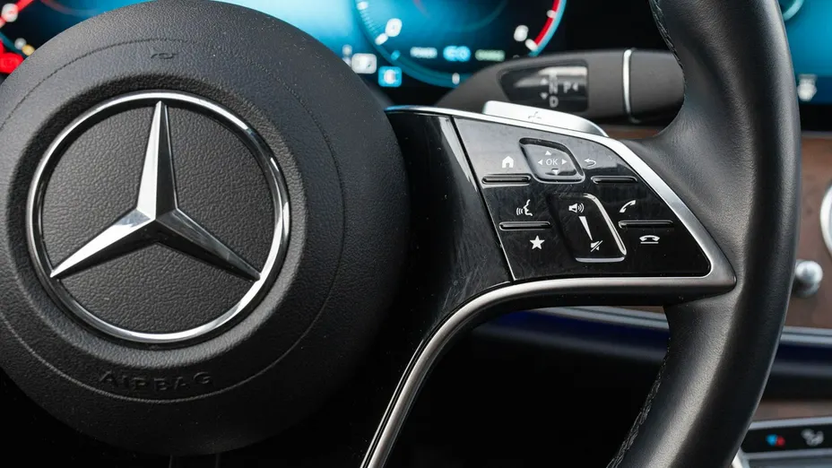 MERCEDES-BENZ E Klasa -