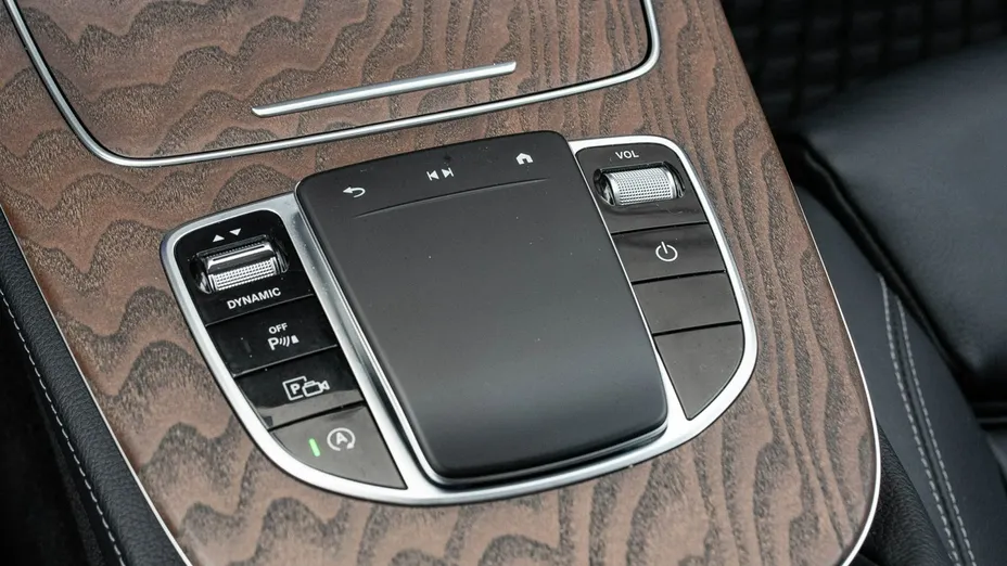 MERCEDES-BENZ E Klasa -