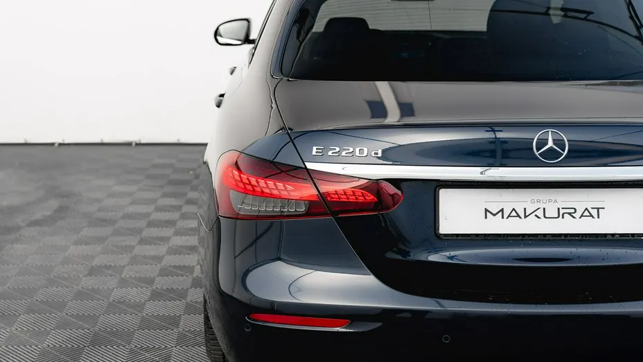 MERCEDES-BENZ E Klasa -