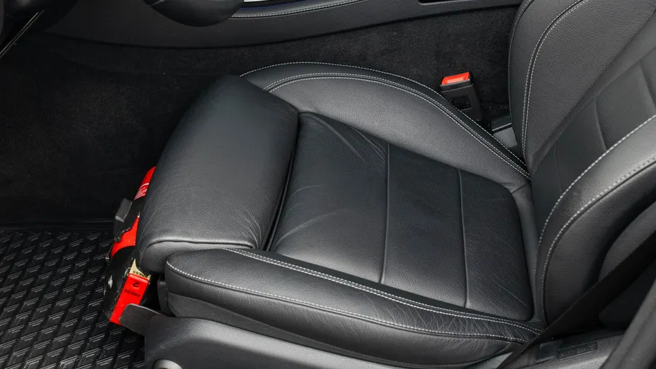 MERCEDES-BENZ E Klasa -