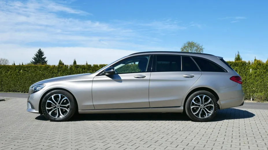 MERCEDES-BENZ C Klasa -