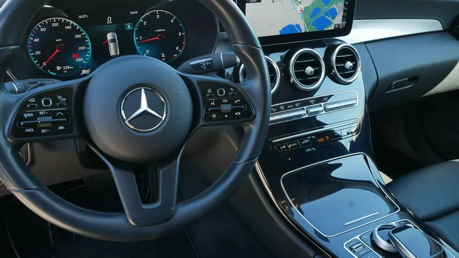 MERCEDES-BENZ C Klasa -