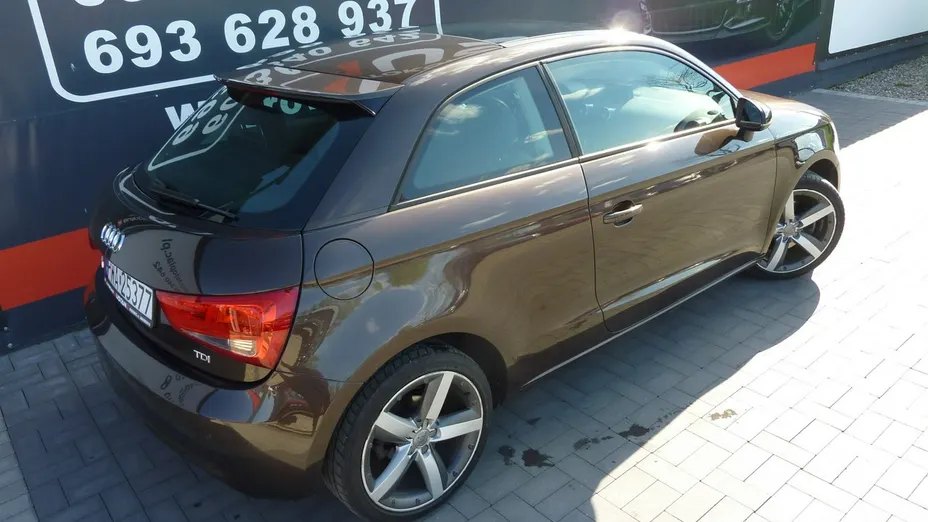 AUDI A1 -