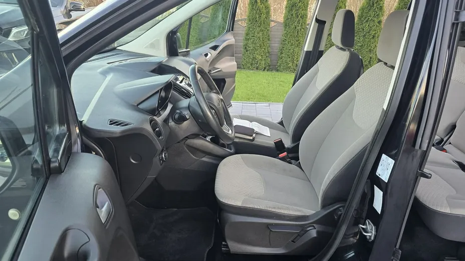 FORD Tourneo Courier -