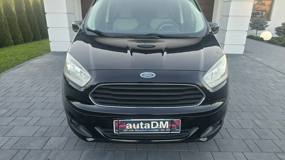 FORD Tourneo Courier -