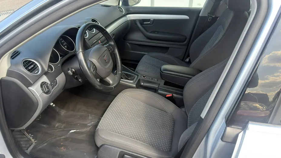 SEAT Exeo -
