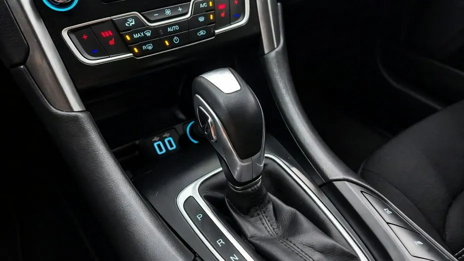 FORD Mondeo -