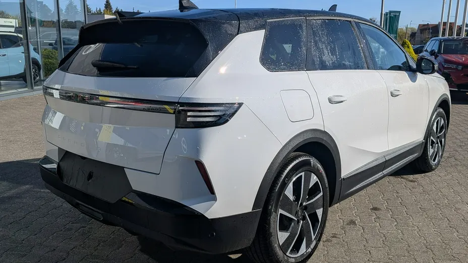 OPEL Grandland X -