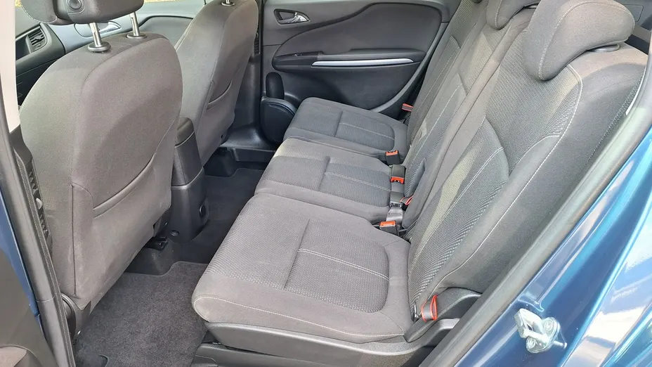 OPEL Zafira -