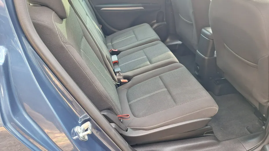 OPEL Zafira -