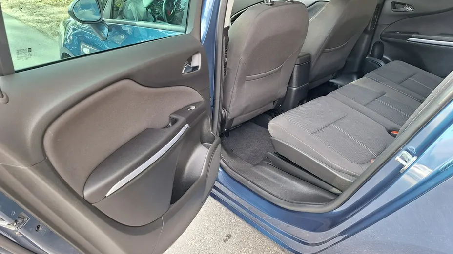 OPEL Zafira -