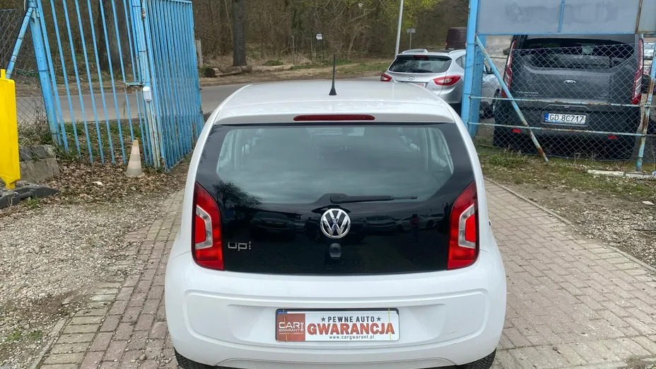 VOLKSWAGEN up! -