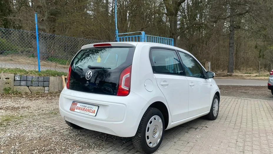 VOLKSWAGEN up! -
