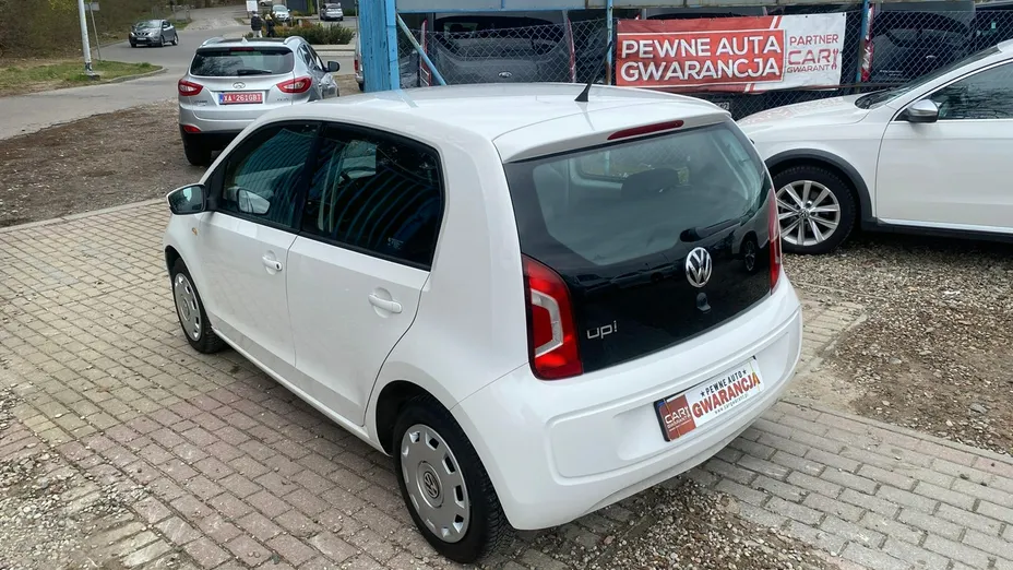 VOLKSWAGEN up! -