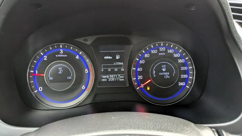 HYUNDAI i40 -