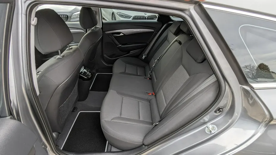 HYUNDAI i40 -