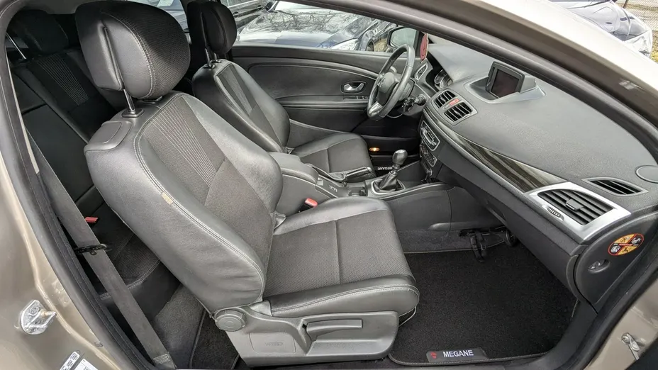 RENAULT Megane -