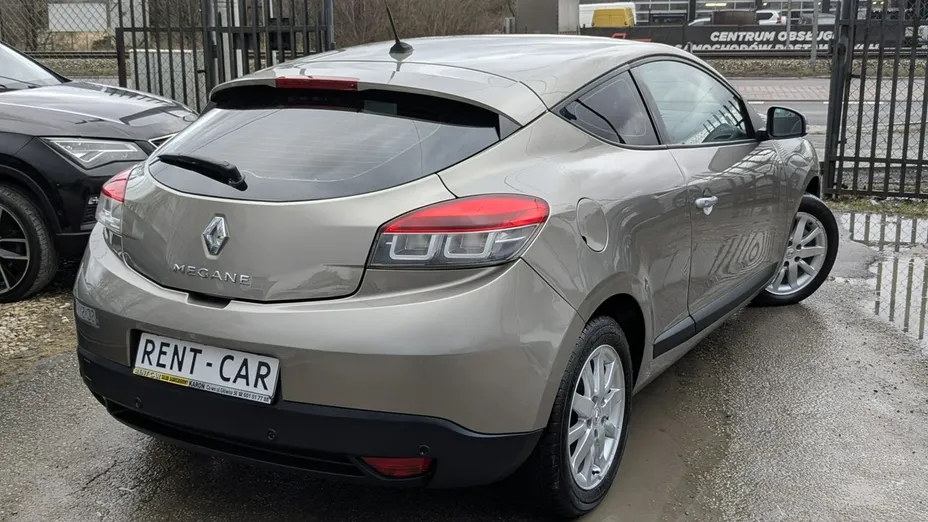 RENAULT Megane -