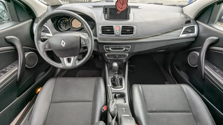 RENAULT Megane -