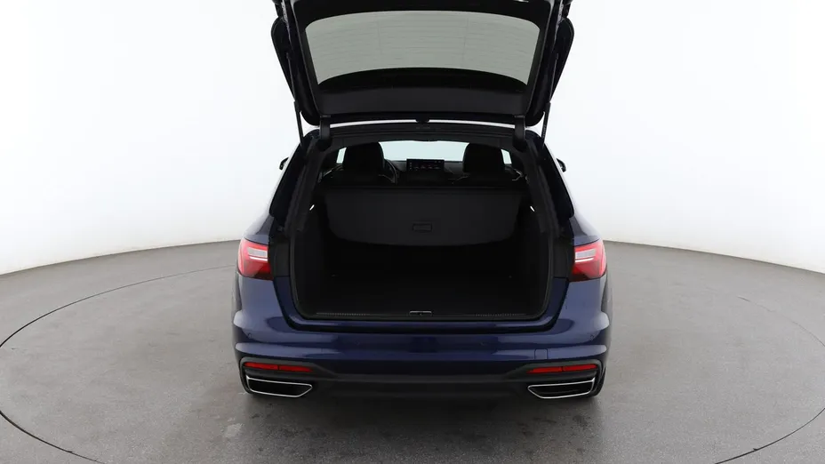 AUDI A4 -