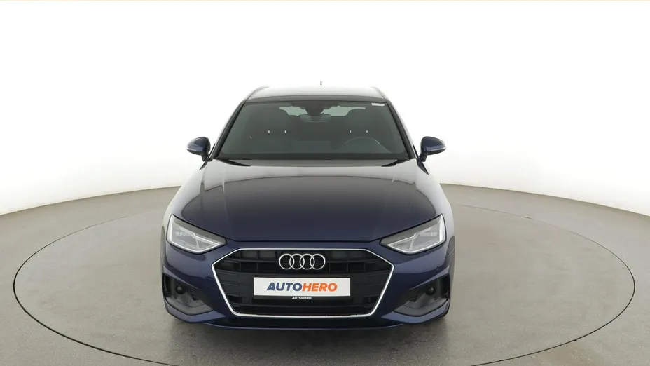 AUDI A4 -