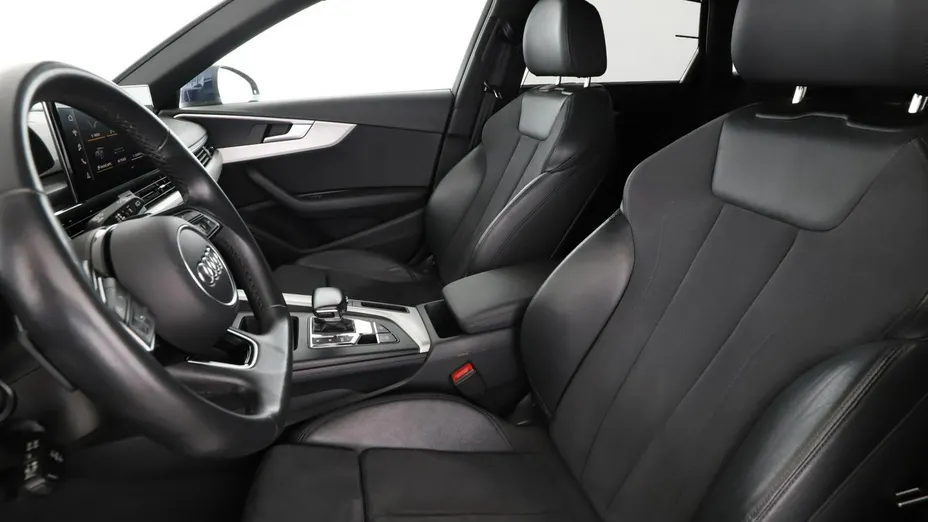 AUDI A4 -