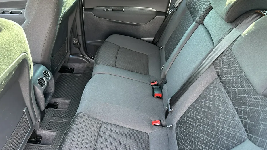 PEUGEOT 3008 -