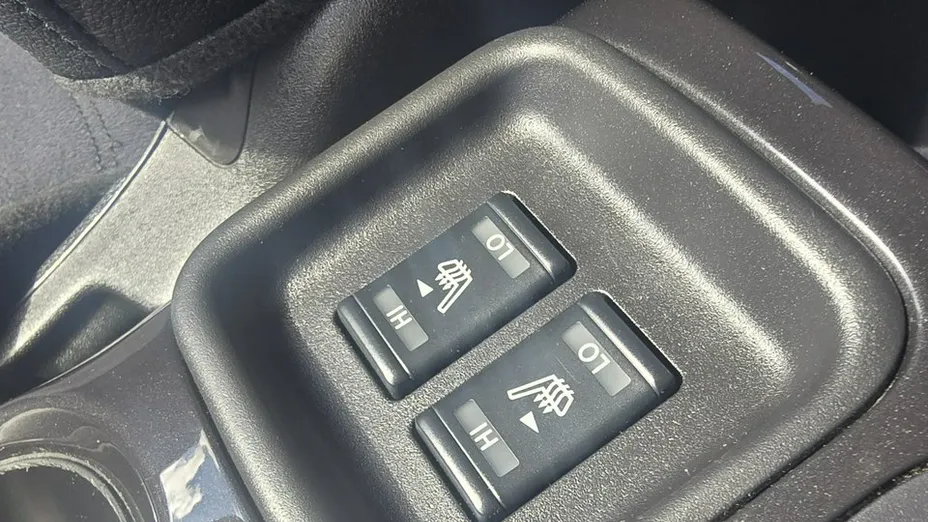 NISSAN Juke -