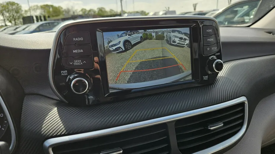 HYUNDAI Tucson -