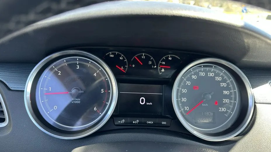 PEUGEOT 508 -