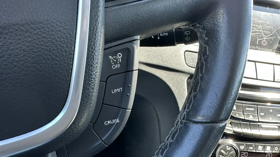PEUGEOT 508 -