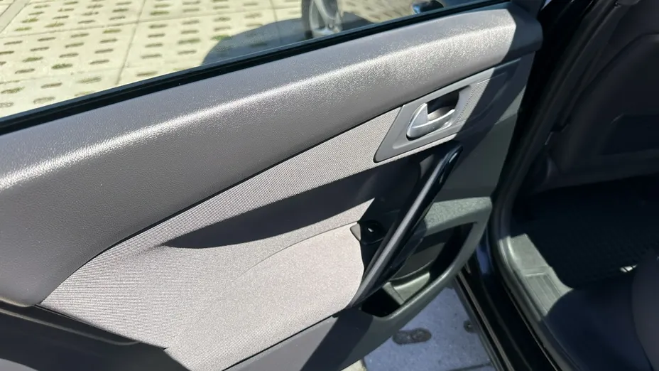 PEUGEOT 508 -