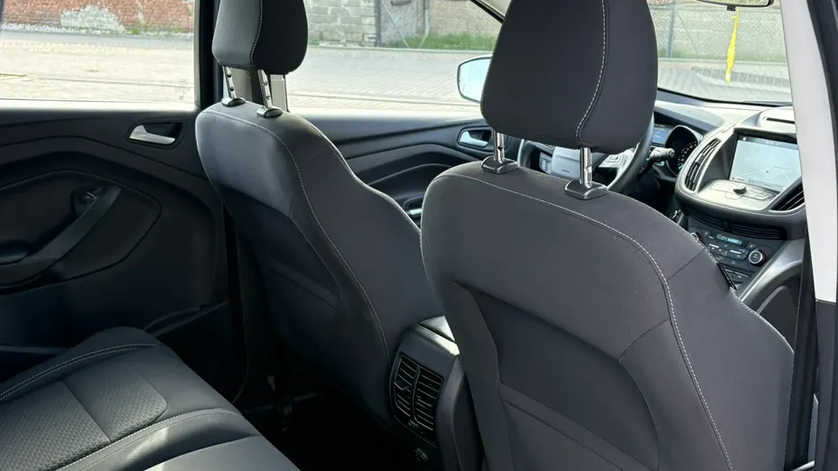 FORD Kuga -