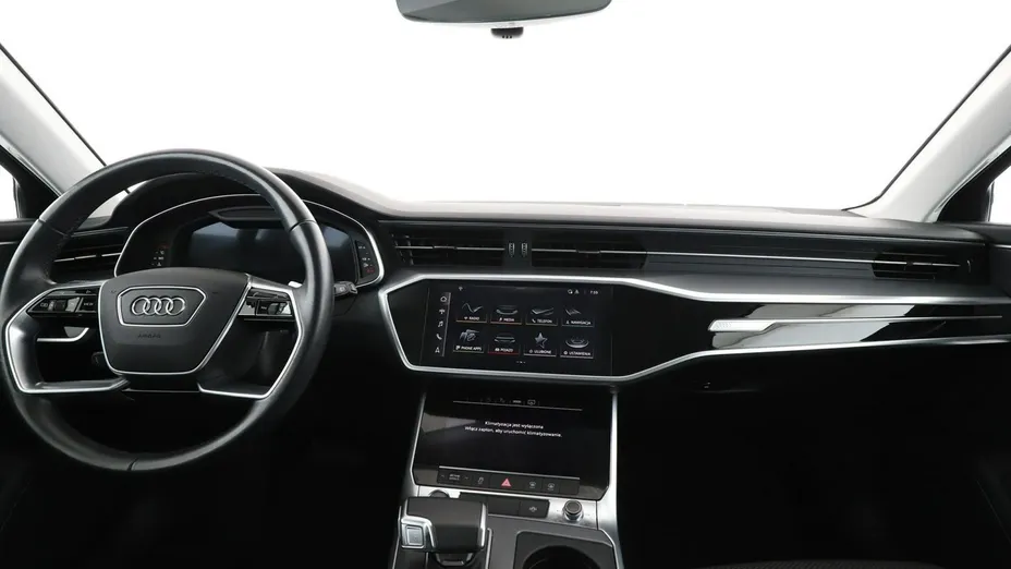 AUDI A6 -