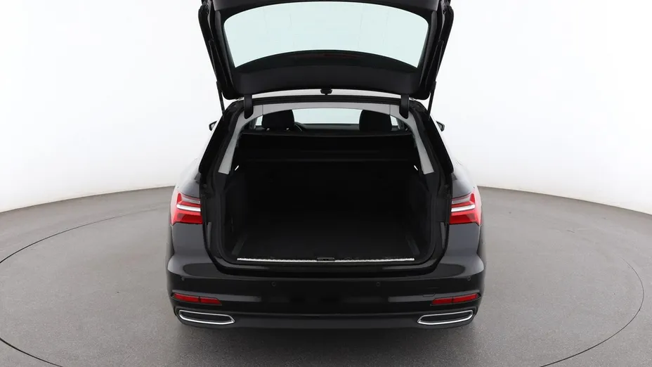 AUDI A6 -
