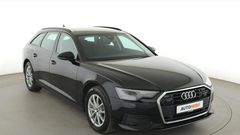 AUDI A6 -