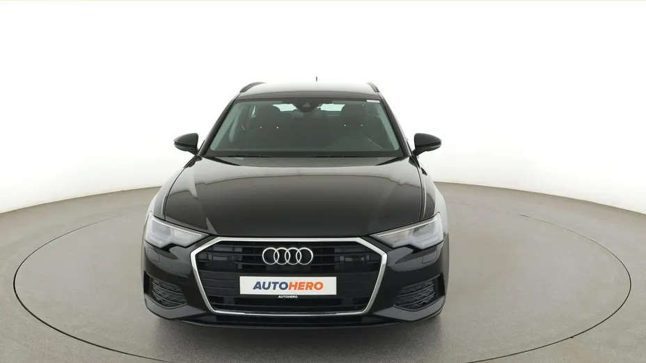 AUDI A6 -