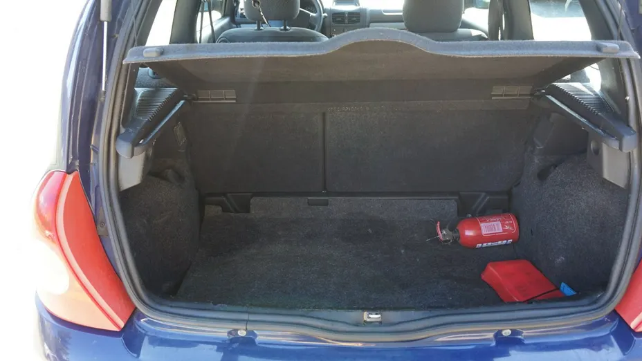 RENAULT Clio -
